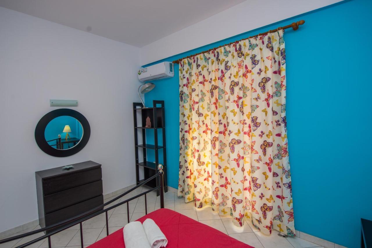 Kogeros Apartment Agios Georgios Pagon Exterior photo